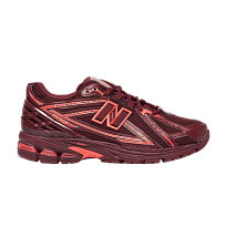 Фото № 1 с приближением к товару «‎New Balance Women's 1906R Classic Crimson Mercury Red»