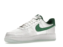 Фото № 2 с приближением к товару «‎Nike Air Force 1 Low 07 Satin White Pine Green »