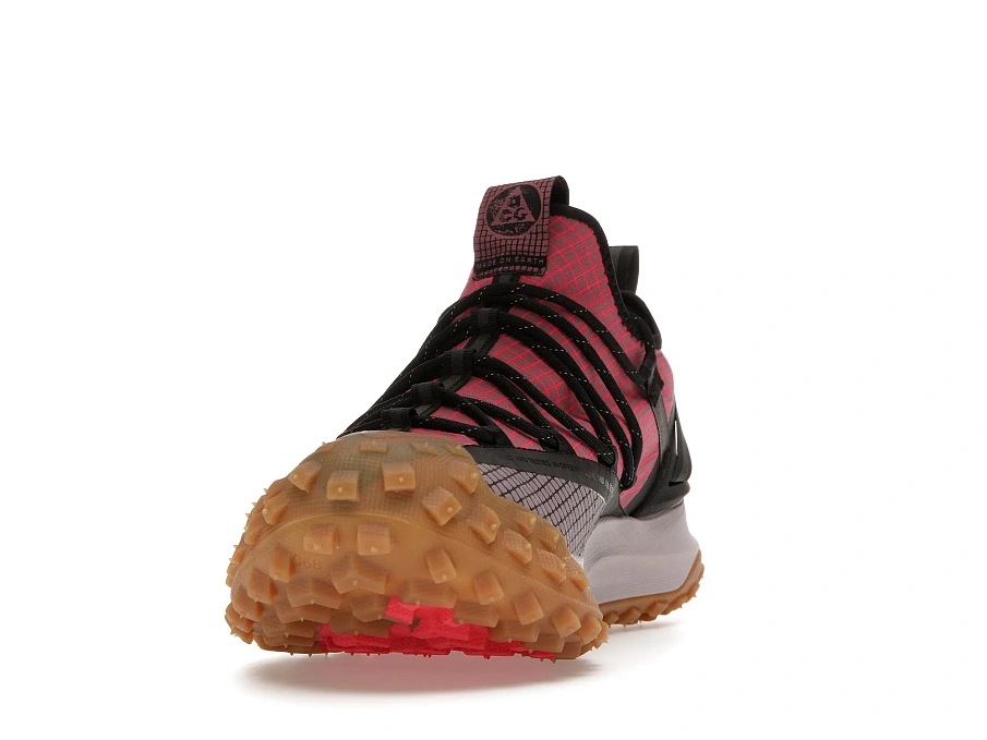 Фото № 3 с приближением к товару «‎Nike ACG Mountain Fly Low Flash Crimson»