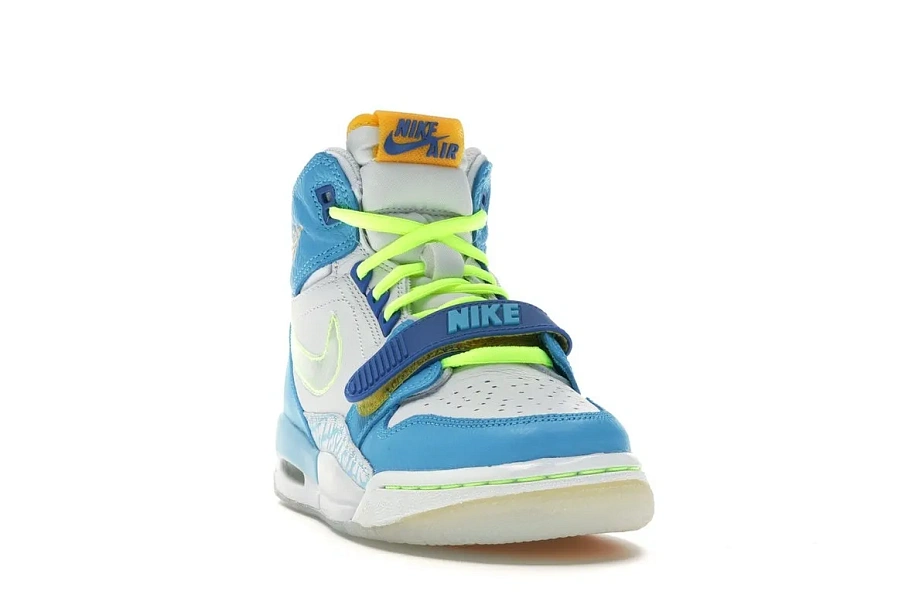 Фото № 3 с приближением к товару «‎Jordan Legacy 312 Fly »
