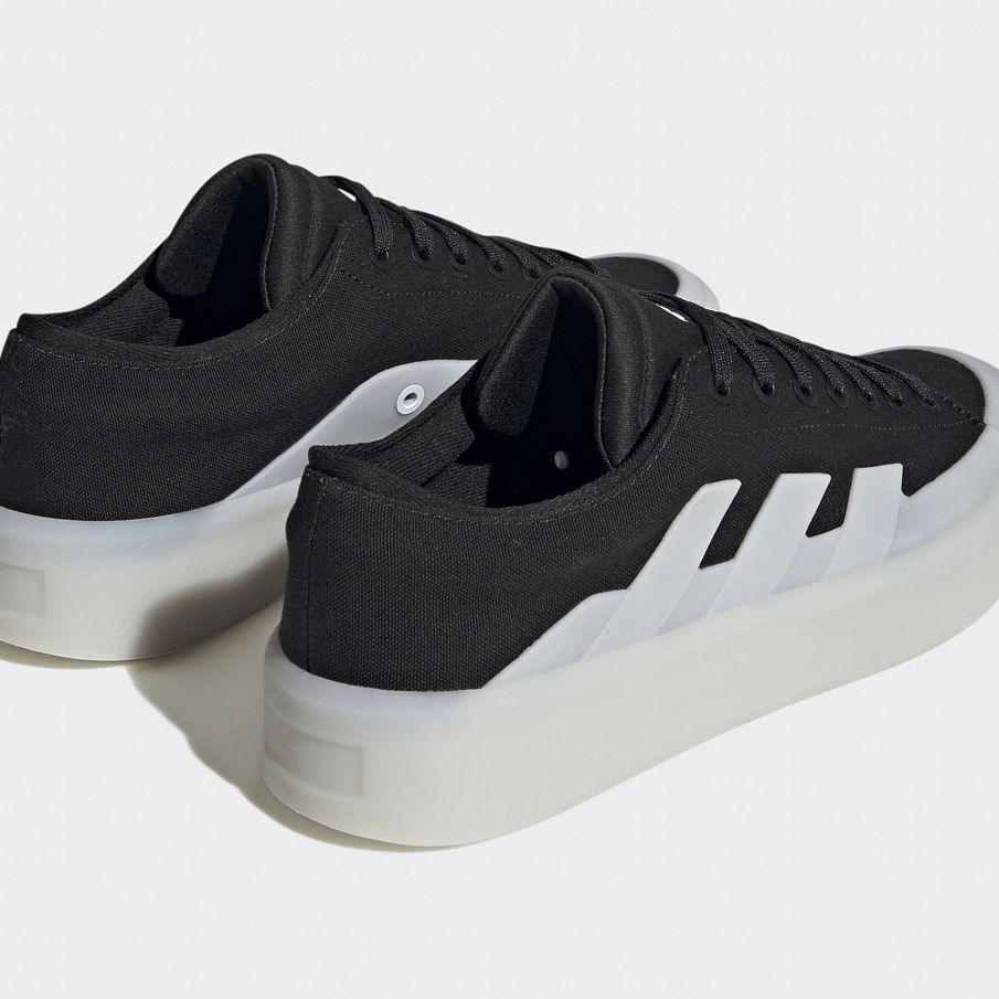 Фото № 5 с приближением к товару «‎Кроссовки Adidas SPADQ15O000-Q11»