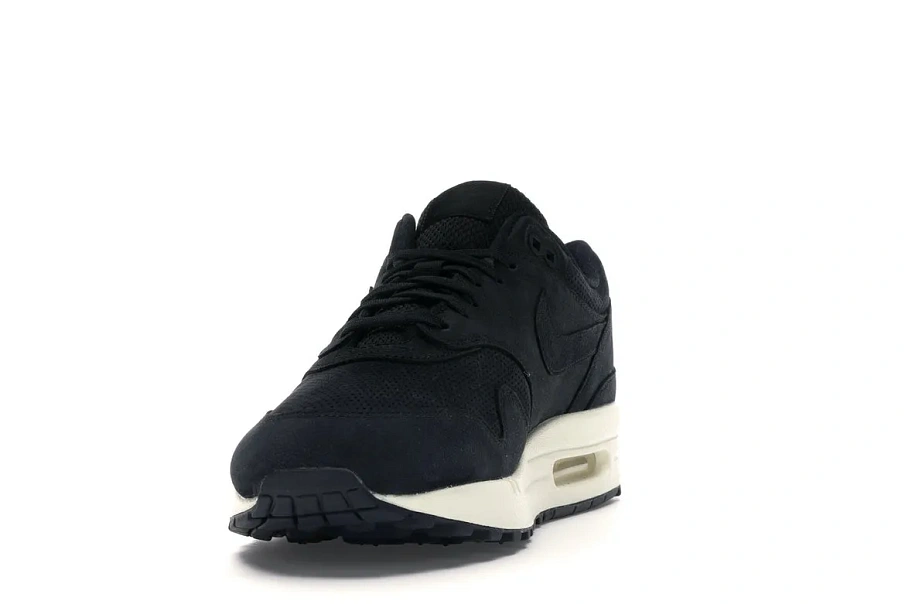 Фото № 3 с приближением к товару «‎Nike Air Max 1 Pinnacle Black »