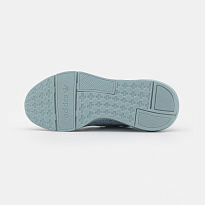 Фото № 5 с приближением к товару «‎Adidas Swift 22 »