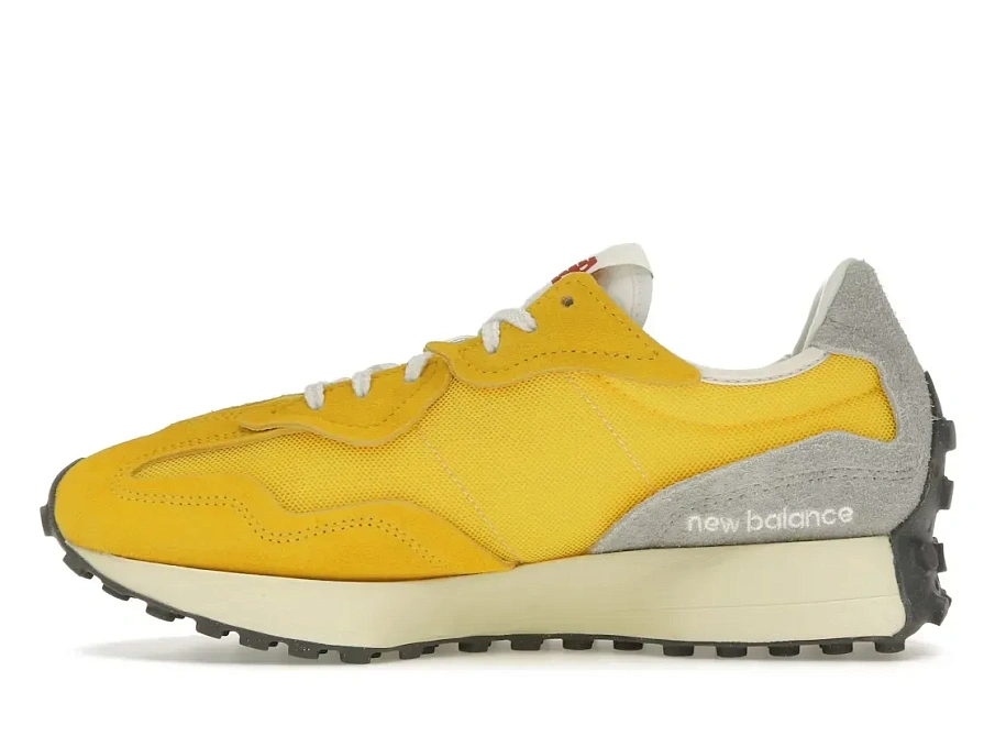 Фото № 3 с приближением к товару «‎New Balance 327»