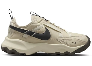 Nike TC 7900