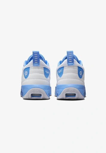 JORDAN MAX AURA 6 - 4