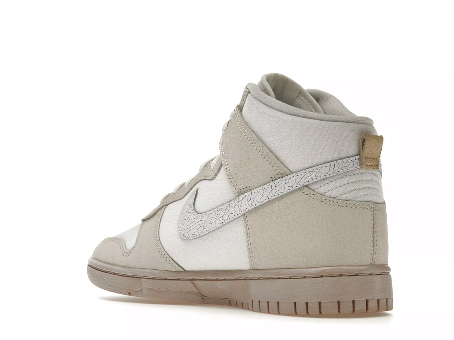 Фото № 2 с приближением к товару «‎Nike Dunk High Retro PRM Cracked Leather Swoosh»
