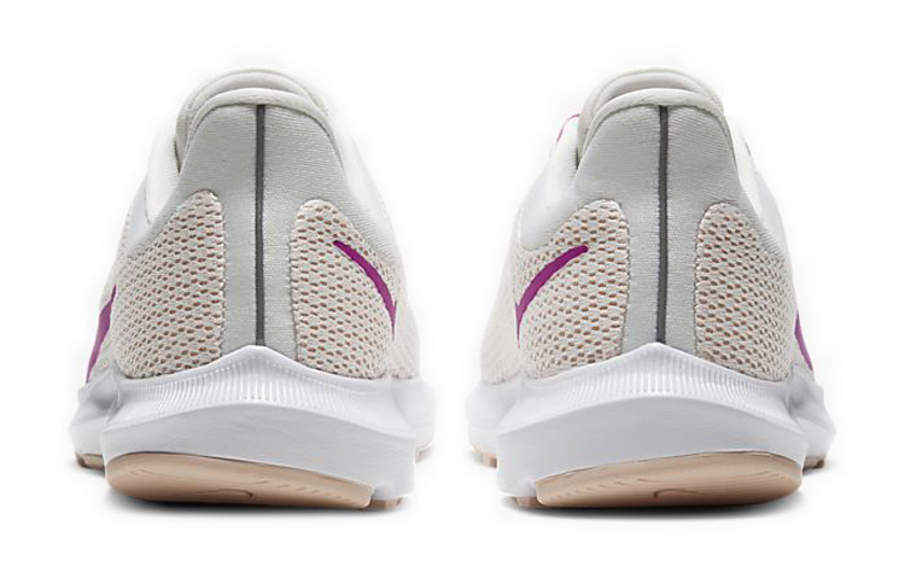 Фото № 4 с приближением к товару «‎Nike Wmns Quest 2 'Washed Coral Fire Pink'»