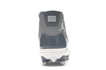 Jordan 11 Retro Cleat Cool Grey - 4
