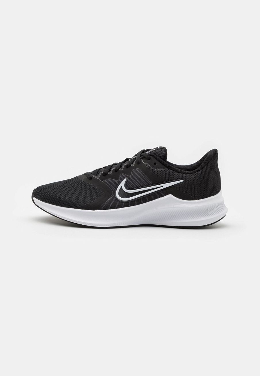Фото № 1 с приближением к товару «‎Nike Downshifter »