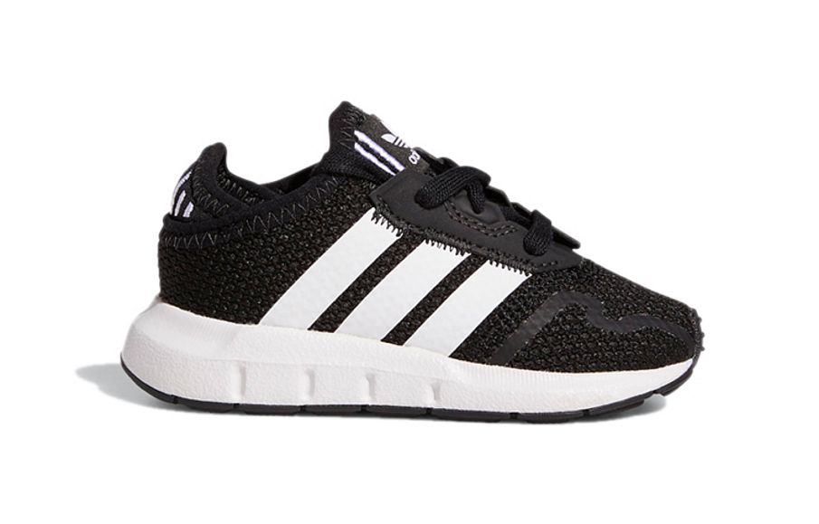 Фото № 2 с приближением к товару «‎adidas originals Swift Run X (TD) Black»