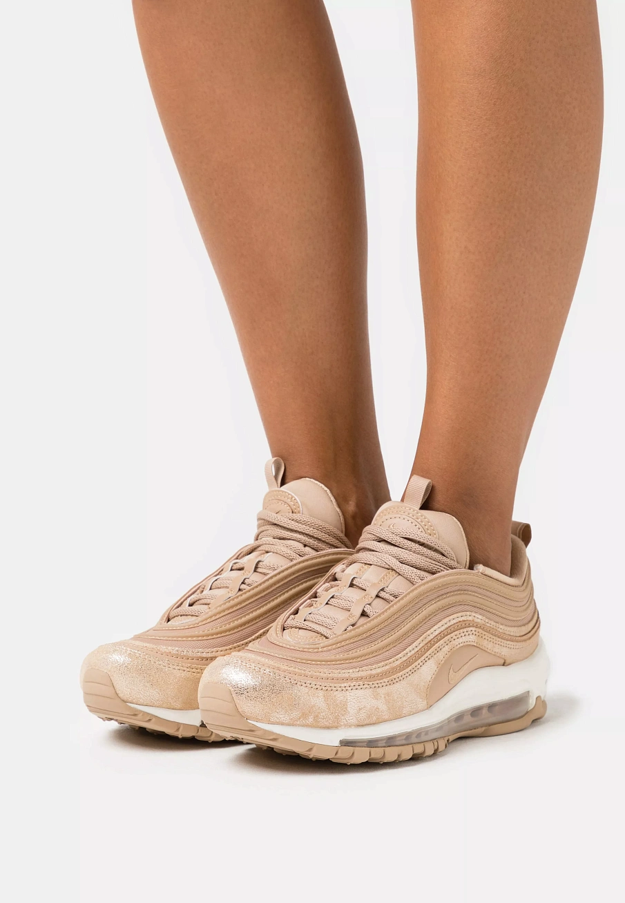 Фото № 4 с приближением к товару «‎W AIR MAX 97 ESS»