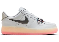 Фото № 1 с приближением к товару «‎Nike Air Force 1 Low»