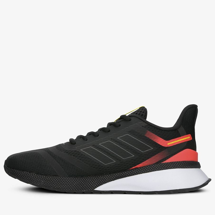 Фото № 4 с приближением к товару «‎Adidas Novafvse»