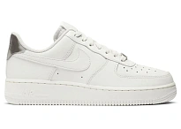 Фото № 1 с приближением к товару «‎Nike Air Force 1 Low 07 ESS Platinum Tint »