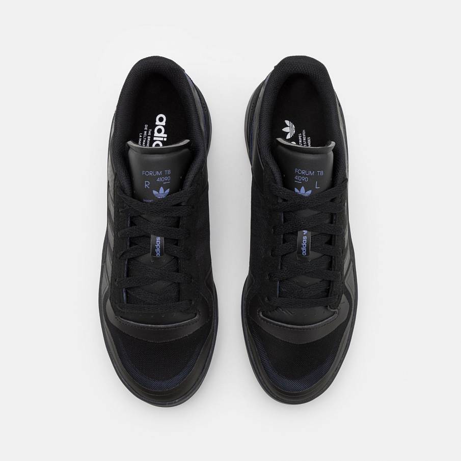 Фото № 3 с приближением к товару «‎Adidas Forum Tech Boost »
