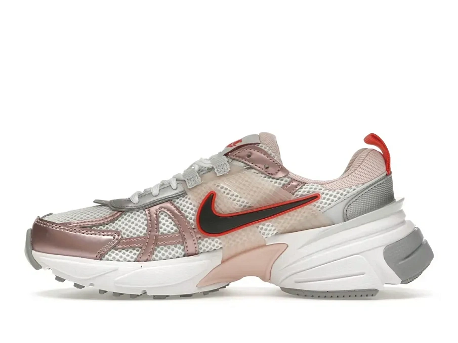 Фото № 3 с приближением к товару «‎Nike V2K Run»