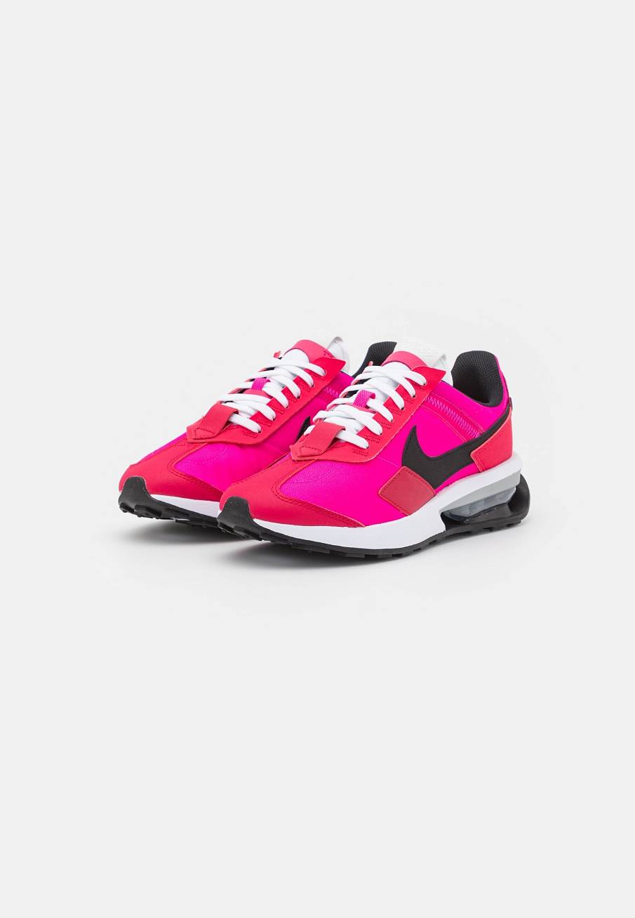 Фото № 1 с приближением к товару «‎Nike Air Max Pre-Day »