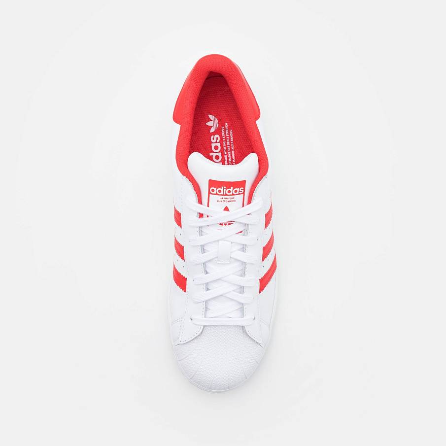 Фото № 4 с приближением к товару «‎Adidas Superstar »