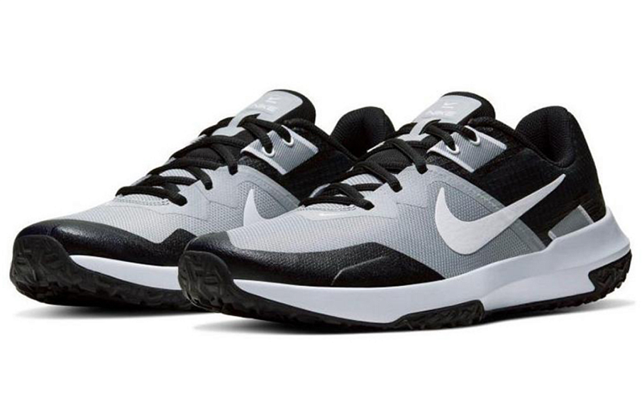 Фото № 3 с приближением к товару «‎Nike Varsity Compete TR 3 Low-Top Running Shoes BlackWhiteGrey»