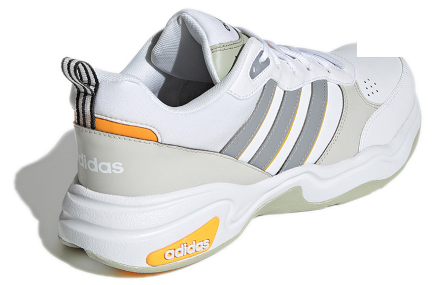 Фото № 4 с приближением к товару «‎ adidas neo Strutter Running shoes»