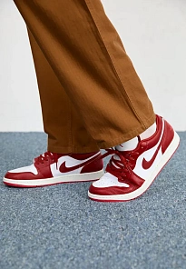 Фото № 2 с приближением к товару «‎AIR JORDAN 1 SE»