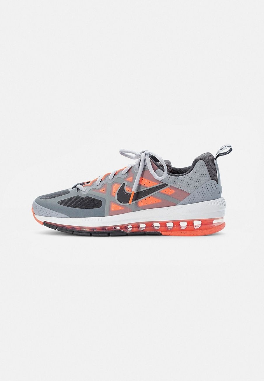 Фото № 1 с приближением к товару «‎Nike Air Max Genome »
