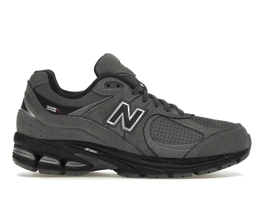 Фото № 1 с приближением к товару «‎New Balance 2002R»