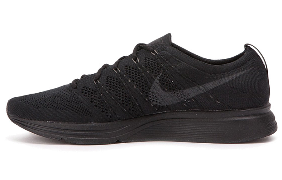 Фото № 1 с приближением к товару «‎Nike Flyknit Trainer Running Shoes Black»