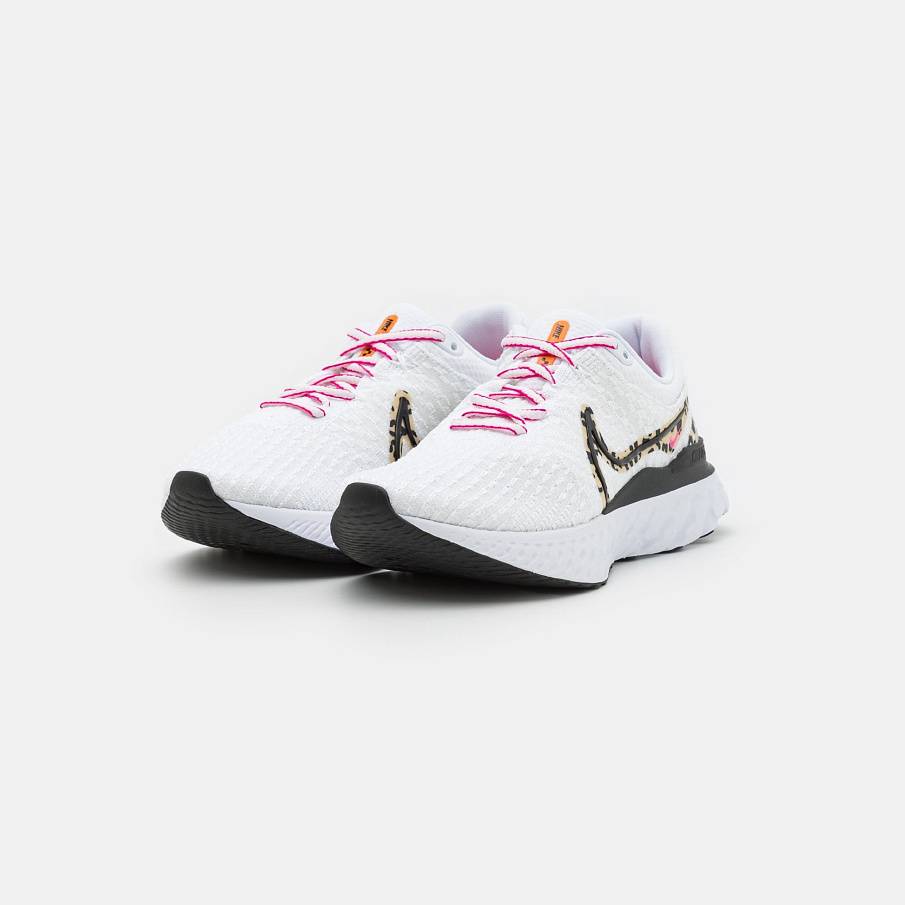 Фото № 2 с приближением к товару «‎Nike React Infinity»