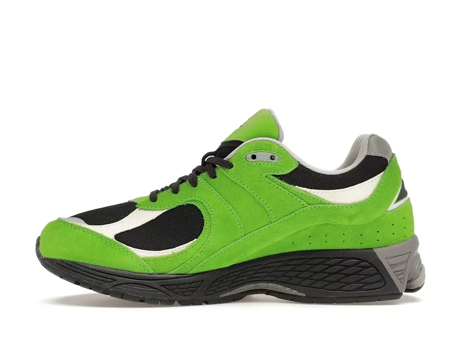Фото № 3 с приближением к товару «‎New Balance 2002R»