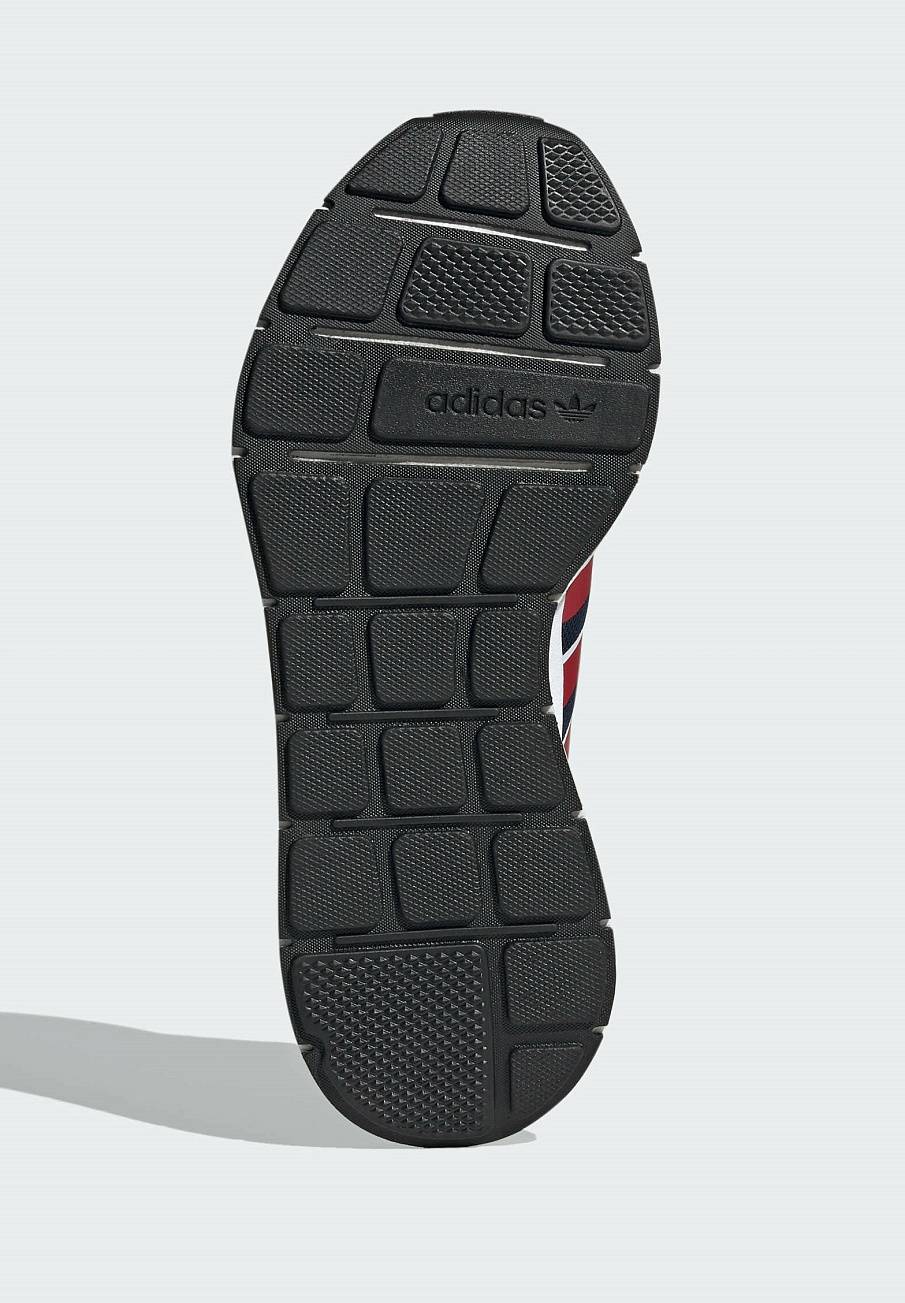 Фото № 5 с приближением к товару «‎Кроссовки Adidas SPAD115O146-K11»