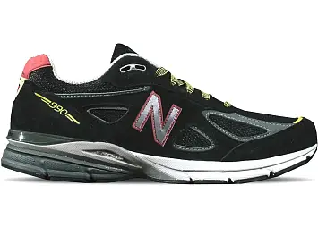 New Balance 990v4