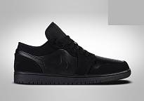 Фото № 1 с приближением к товару «‎Nike Air Jordan 1 Retro Triple »