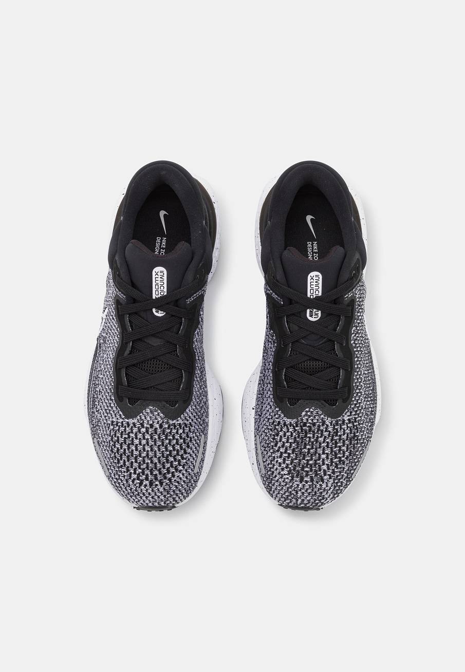 Фото № 4 с приближением к товару «‎Nike Zoomx Invincible»