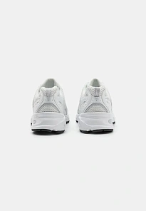 Фото № 3 с приближением к товару «‎U530 UNISEX»