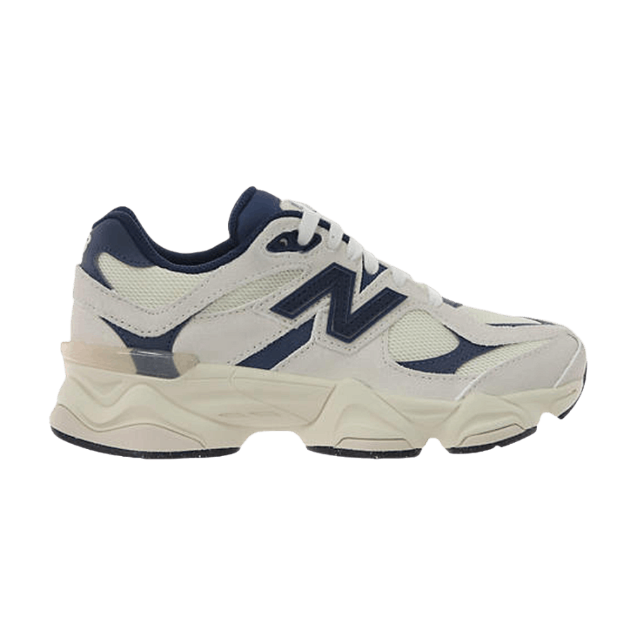 Фото № 1 с приближением к товару «‎New Balance 9060 Little Kid White Navy»