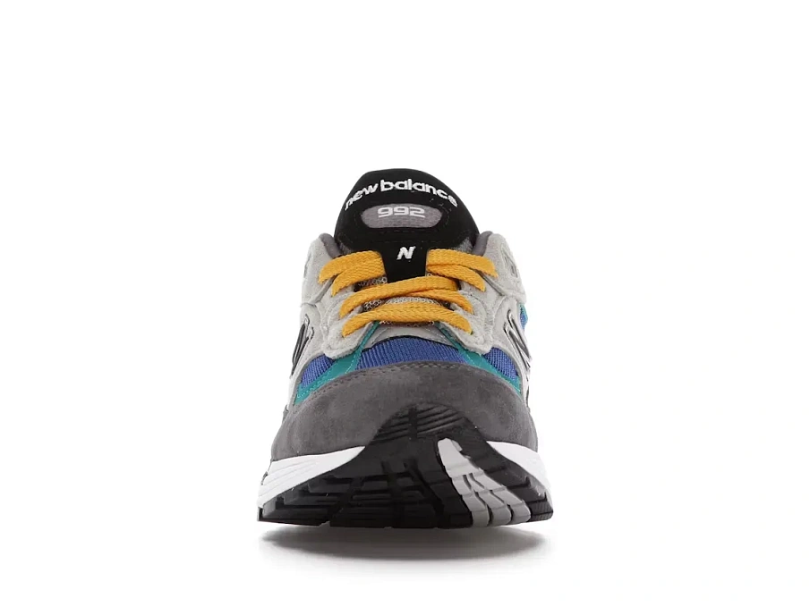 Фото № 2 с приближением к товару «‎New Balance 992»