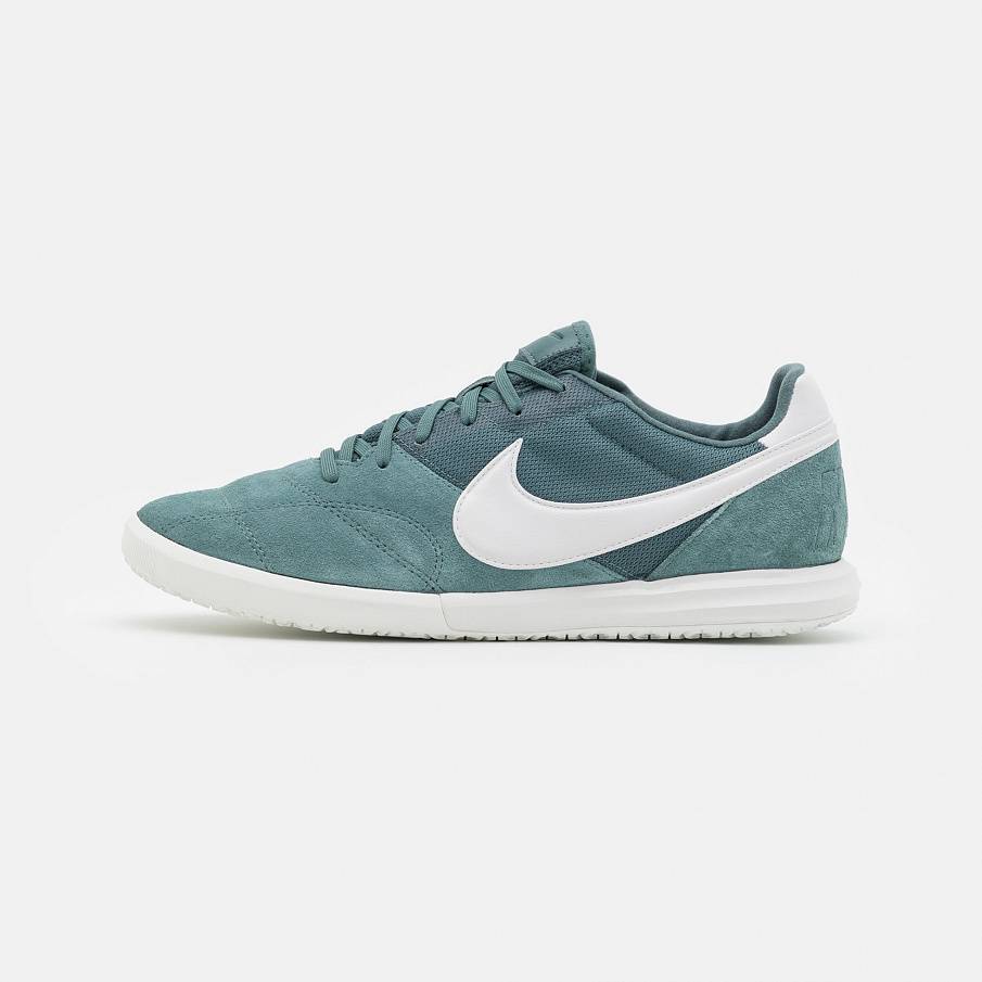 Фото № 1 с приближением к товару «‎Nike Premier II IC »