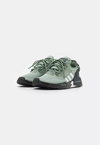 Фото № 4 с приближением к товару «‎NMD_R1. V2 UNISEX»