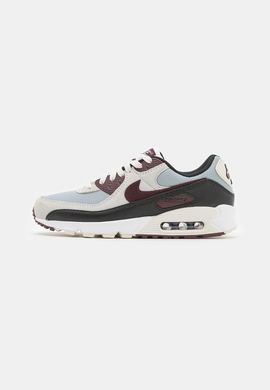 Фото № 1 с приближением к товару «‎AIR MAX 90»