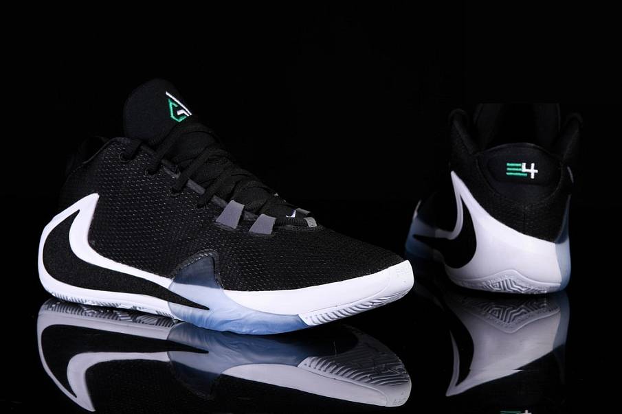 Фото № 3 с приближением к товару «‎Nike Zoom Freak 1 Black White»