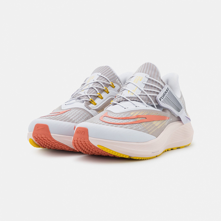 Фото № 2 с приближением к товару «‎Nike Air Zoom Pegasus Flyease»