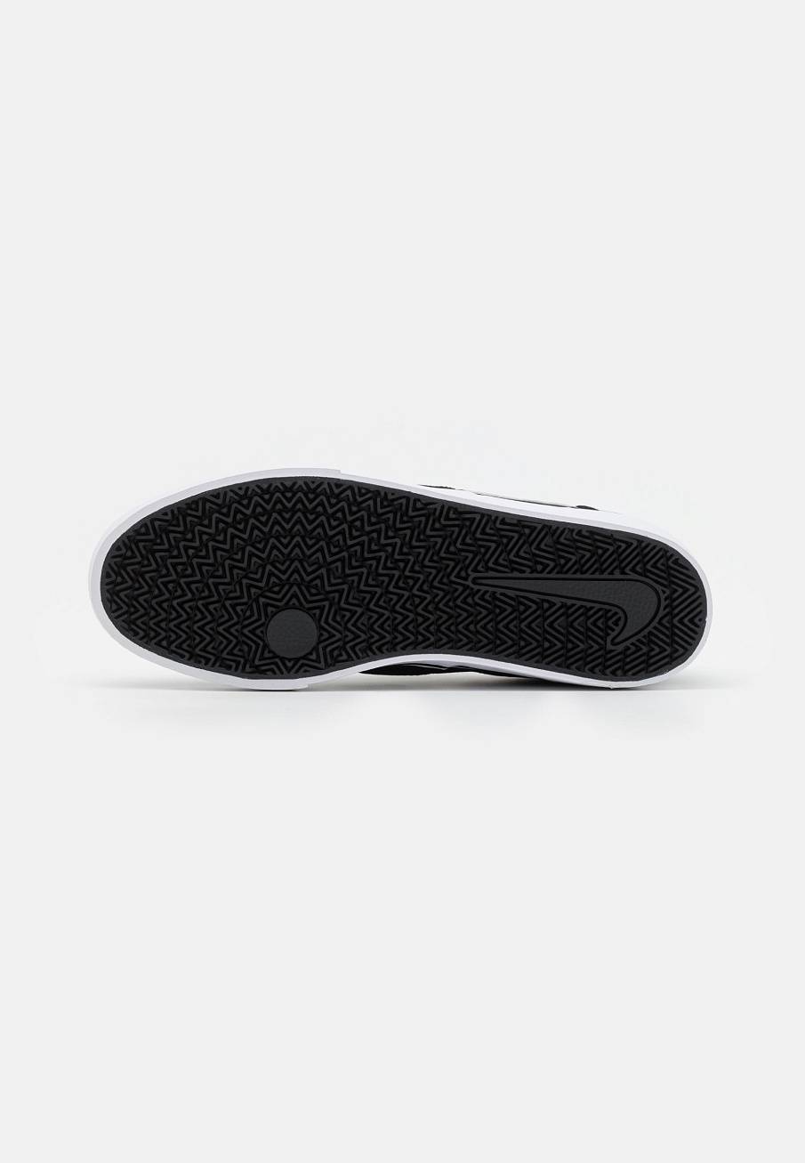 Фото № 5 с приближением к товару «‎Nike Chron 2 »