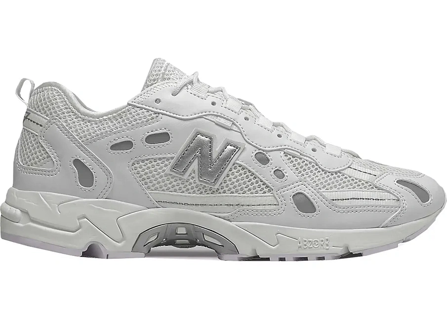 Фото № 1 с приближением к товару «‎New Balance 827 Abzorb»