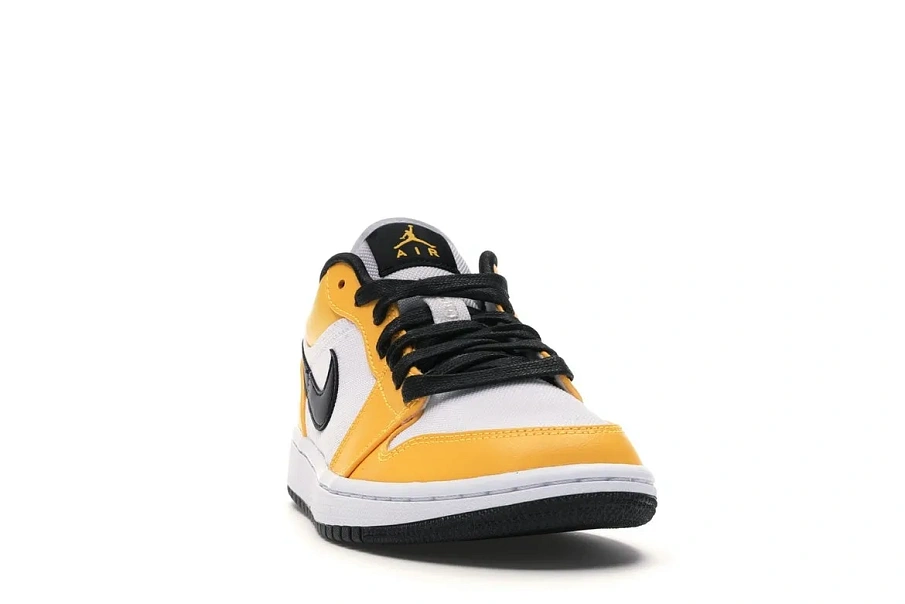 Фото № 3 с приближением к товару «‎Jordan 1 Low Laser Orange »