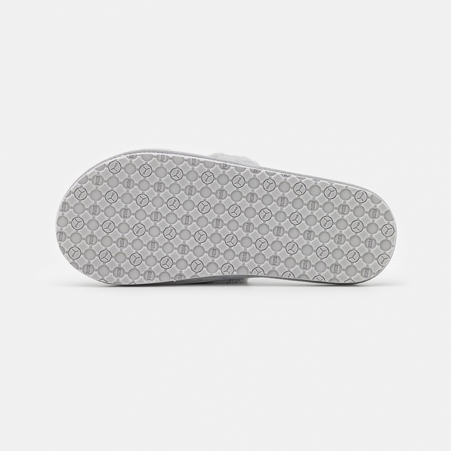 Фото № 5 с приближением к товару «‎Puma Fluff»