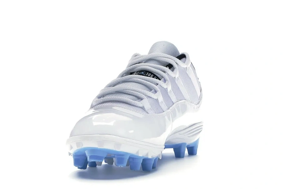 Фото № 2 с приближением к товару «‎Jordan 11 Retro Low Cleat Columbia»