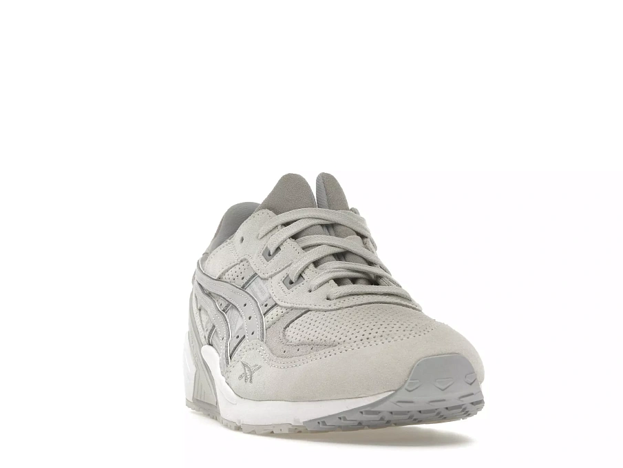 Фото № 3 с приближением к товару «‎ASICS Gel-Lyte III RE Glacier Grey»