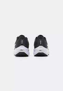Фото № 4 с приближением к товару «‎AIR ZOOM PEGASUS 40 ANY»